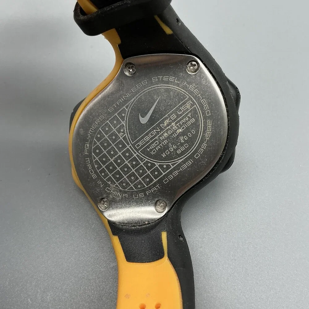 Nike Triax Fury Mens Watch 40mm Black Yellow Chronograph WR0139 New Battery
